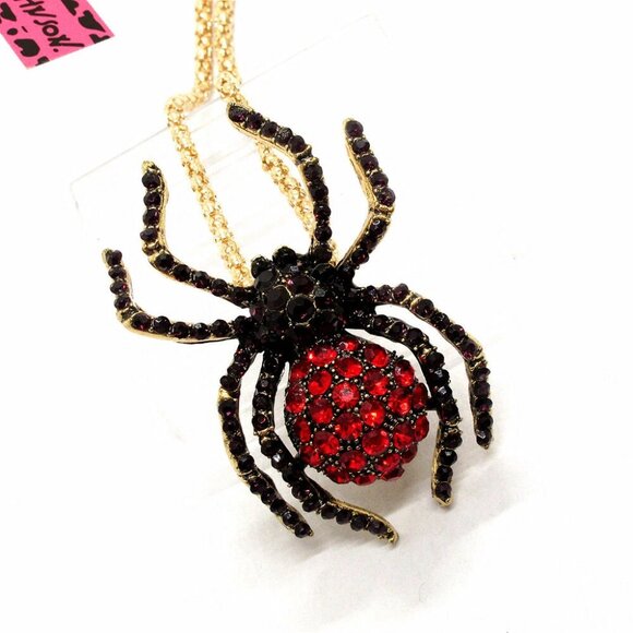 Betsey Johnson Jewelry - NEW Betsey Johnson red blackrhinestone spider pendant necklace yellow gold